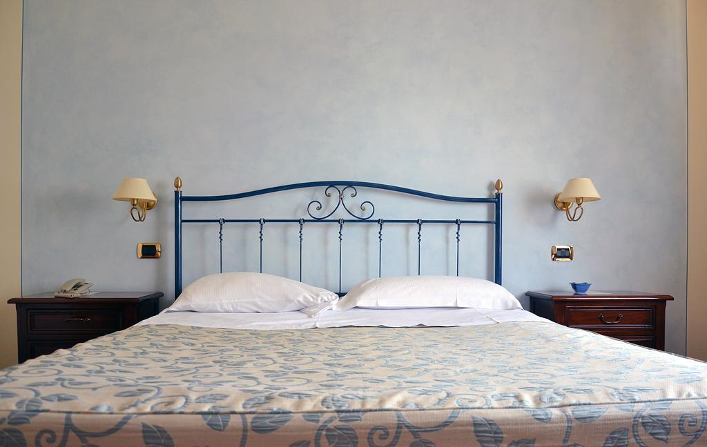 Villa Luigi Hotel & Restaurant Nuova Gestione Villa Rosa Di Martinsicuro 部屋 写真