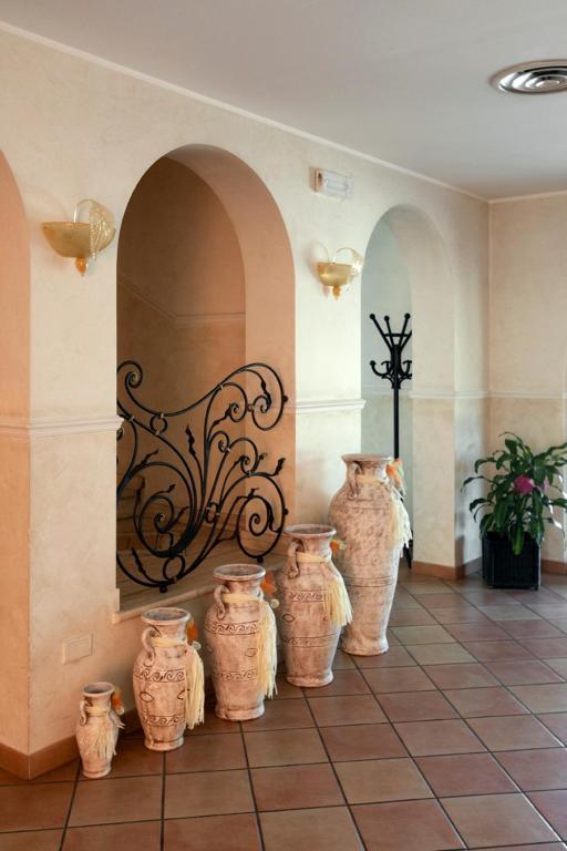 Villa Luigi Hotel & Restaurant Nuova Gestione Villa Rosa Di Martinsicuro エクステリア 写真