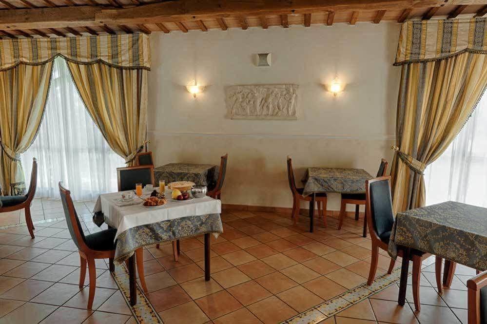 Villa Luigi Hotel & Restaurant Nuova Gestione Villa Rosa Di Martinsicuro エクステリア 写真