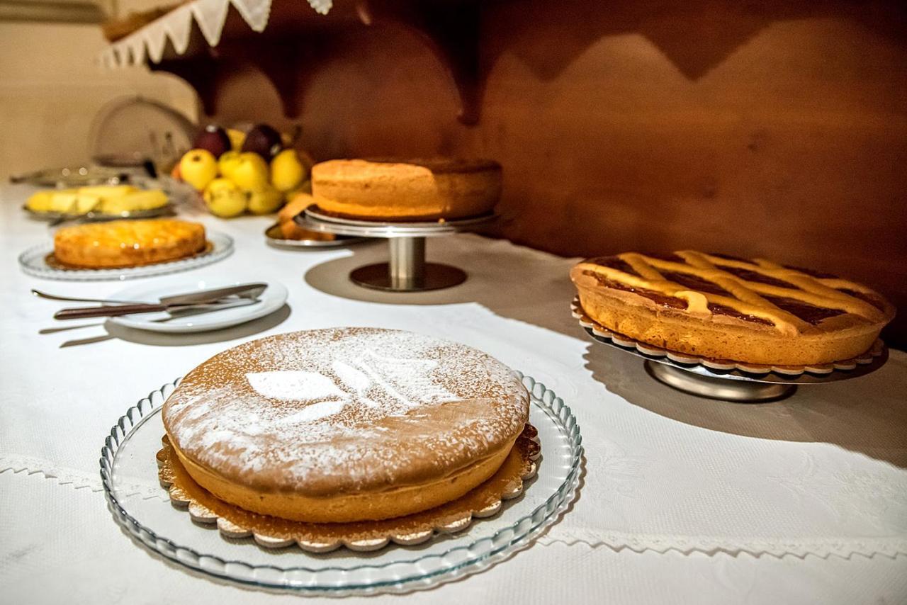Villa Luigi Hotel & Restaurant Nuova Gestione Villa Rosa Di Martinsicuro エクステリア 写真